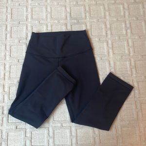 Lululemon Wunder Train Leggings 23”